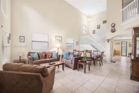 Casa en venta en Homestead, Florida, 4 dormitorios, 271.74 m2 № 2060625 - foto 4