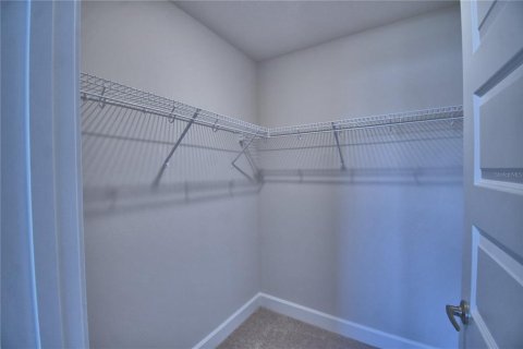 House in Auburndale, Florida 4 bedrooms, 204.38 sq.m. № 1447541 - photo 26