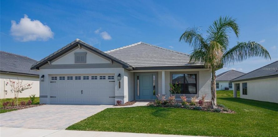 House in Auburndale, Florida 4 bedrooms, 204.38 sq.m. № 1447541