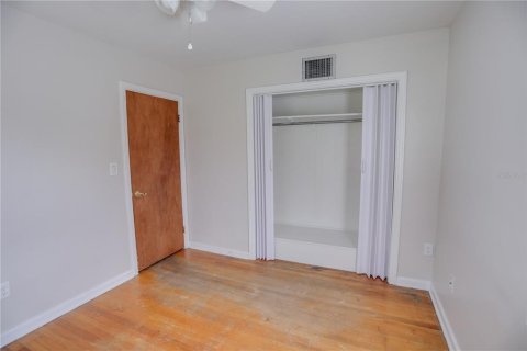 Villa ou maison à louer à Orlando, Floride: 2 chambres, 114.36 m2 № 2437365 - photo 10