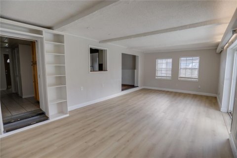 Villa ou maison à louer à Orlando, Floride: 2 chambres, 114.36 m2 № 2437365 - photo 14