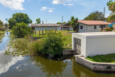 Casa en venta en Okeechobee, Florida, 2 dormitorios, 130.16 m2 № 2253949 - foto 26
