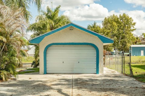 Casa en venta en Okeechobee, Florida, 2 dormitorios, 130.16 m2 № 2253949 - foto 8
