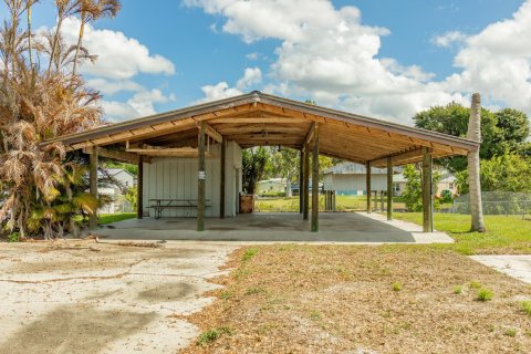 Casa en venta en Okeechobee, Florida, 2 dormitorios, 130.16 m2 № 2253949 - foto 10