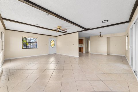 Casa en venta en Okeechobee, Florida, 2 dormitorios, 130.16 m2 № 2253949 - foto 12