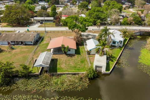 Casa en venta en Okeechobee, Florida, 2 dormitorios, 130.16 m2 № 2253949 - foto 5
