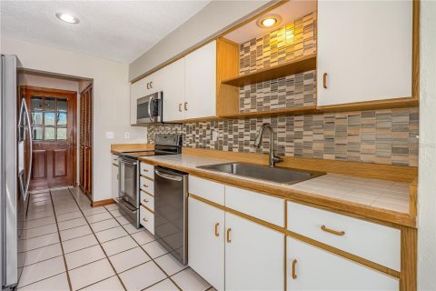 Купить таунхаус в Дейтона-Бич, Флорида 7 комнат, 162.95м2, № 1651070 - фото 12