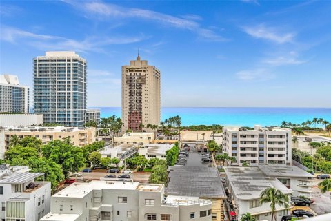 Condominio en venta en Miami Beach, Florida, 1 dormitorio, 84.54 m2 № 1938214 - foto 25