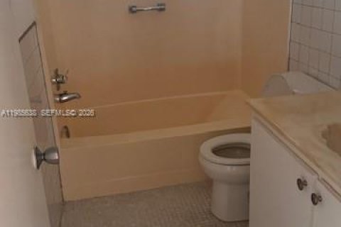 Copropriété à louer à Boynton Beach, Floride: 2 chambres, 89.19 m2 № 2047115 - photo 10