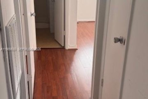 Copropriété à louer à Boynton Beach, Floride: 2 chambres, 89.19 m2 № 2047115 - photo 4