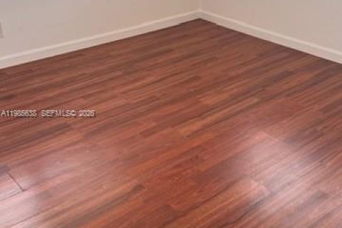 Copropriété à louer à Boynton Beach, Floride: 2 chambres, 89.19 m2 № 2047115 - photo 7