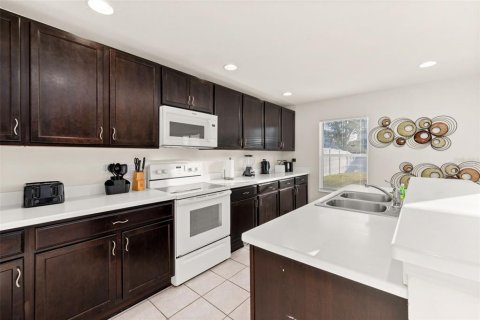 Casa en venta en Kissimmee, Florida, 4 dormitorios, 208.66 m2 № 1536533 - foto 16