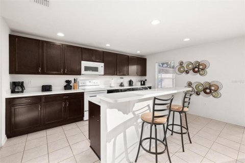 Casa en venta en Kissimmee, Florida, 4 dormitorios, 208.66 m2 № 1536533 - foto 15