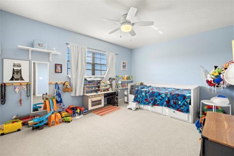 Condo in Gulfport, Florida, 2 bedrooms № 2206460 - photo 19