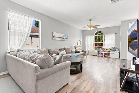 Villa ou maison à vendre à Orlando, Floride: 4 chambres, 181.35 m2 № 2302132 - photo 7