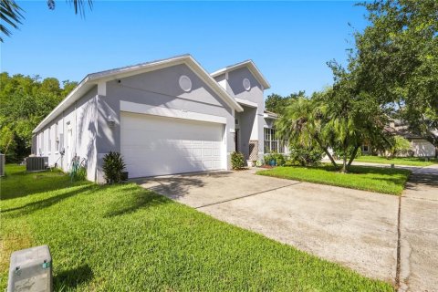 Villa ou maison à vendre à Orlando, Floride: 4 chambres, 181.35 m2 № 2302132 - photo 2