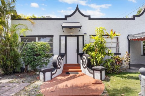 Villa ou maison à vendre à Miami, Floride: 3 chambres, 127.46 m2 № 2059785 - photo 8