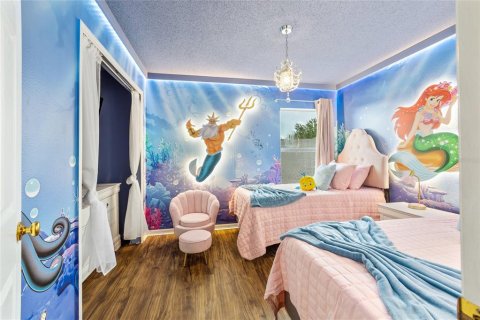 Casa en venta en Kissimmee, Florida, 7 dormitorios, 270.72 m2 № 1839977 - foto 2