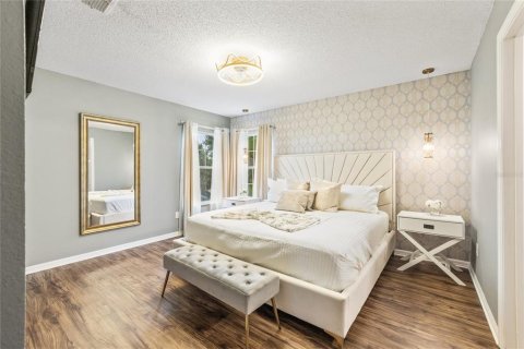 Casa en venta en Kissimmee, Florida, 7 dormitorios, 270.72 m2 № 1839977 - foto 8