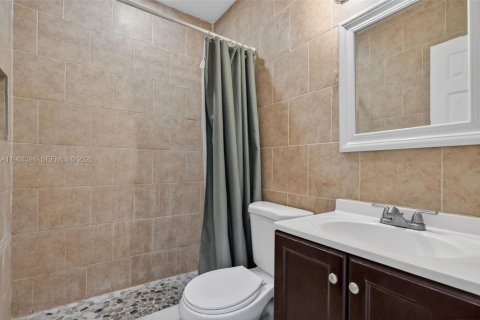 Casa en alquiler en Miami, Florida, 2 dormitorios, 78.78 m2 № 2025444 - foto 8