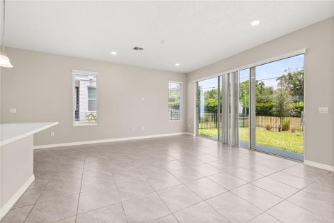 Townhouse in Ocoee, Florida 3 bedrooms, 167.87 sq.m. № 1677022 - photo 18