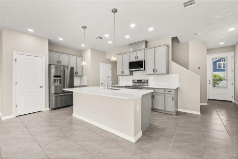 Townhouse in Ocoee, Florida 3 bedrooms, 167.87 sq.m. № 1677022 - photo 11