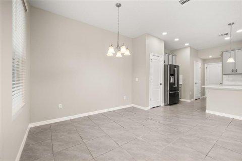 Townhouse in Ocoee, Florida 3 bedrooms, 167.87 sq.m. № 1677022 - photo 21