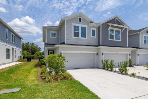 Townhouse in Ocoee, Florida 3 bedrooms, 167.87 sq.m. № 1677022 - photo 4