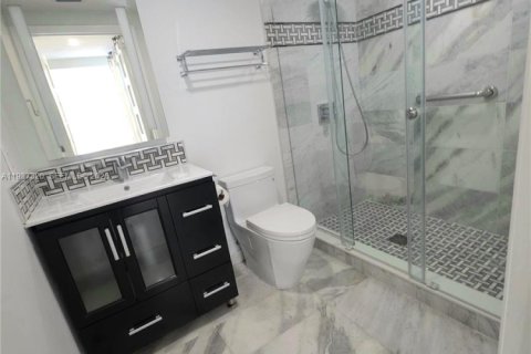 Adosado en venta en Sunny Isles Beach, Florida, 4 dormitorios, 225.29 m2 № 1995171 - foto 18