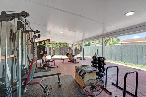 Villa ou maison à vendre à Pompano Beach, Floride: 3 chambres, 101.91 m2 № 1987676 - photo 28