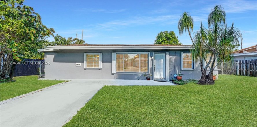 Villa ou maison à Pompano Beach, Floride 3 chambres, 101.91 m2 № 1987676