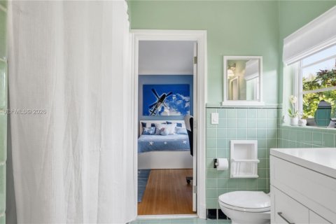 Casa en alquiler en Miami Beach, Florida, 4 dormitorios, 351.45 m2 № 2054976 - foto 19