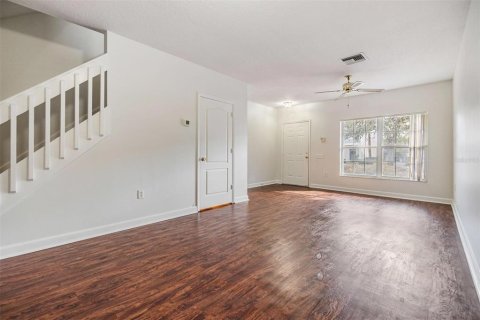 Townhouse in Brandon, Florida 2 bedrooms, 103.12 sq.m. № 1915127 - photo 3