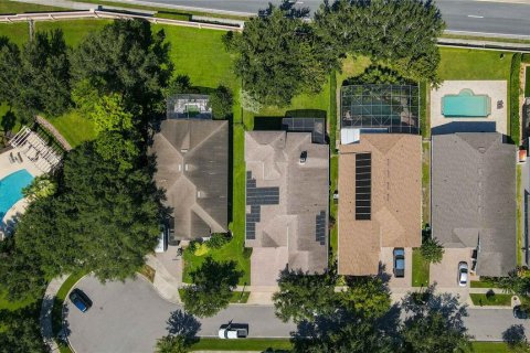 House in Windermere, Florida 4 bedrooms, 290.69 sq.m. № 1888458 - photo 4