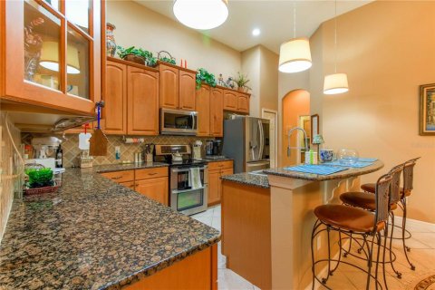 House in Windermere, Florida 4 bedrooms, 290.69 sq.m. № 1888458 - photo 20