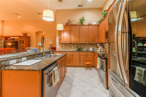 House in Windermere, Florida 4 bedrooms, 290.69 sq.m. № 1888458 - photo 22