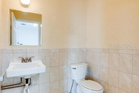 Снять в аренду коммерческую недвижимость в Дейтона-Бич, Флорида 212м2, № 1615774 - фото 4