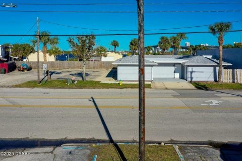 Снять в аренду коммерческую недвижимость в Дейтона-Бич, Флорида 212м2, № 1615774 - фото 15