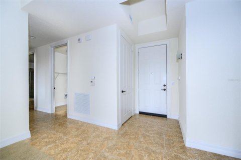 Condominio en alquiler en Punta Gorda, Florida, 2 dormitorios, 137.96 m2 № 2284746 - foto 5