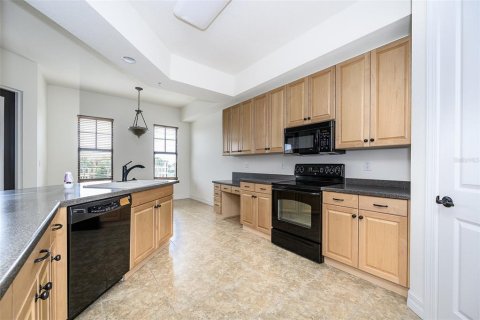 Condominio en alquiler en Punta Gorda, Florida, 2 dormitorios, 137.96 m2 № 2284746 - foto 8