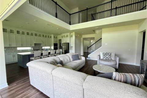Villa ou maison à vendre à Orlando, Floride: 5 chambres, 374.4 m2 № 2098274 - photo 18