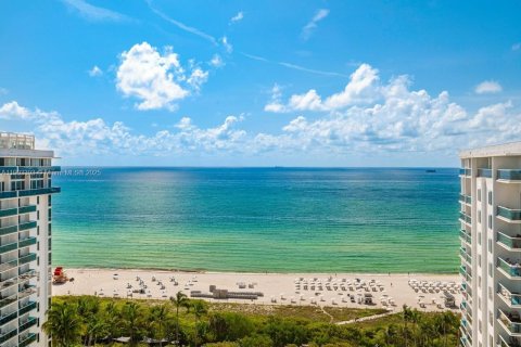Copropriété à louer à Miami Beach, Floride: 2 chambres, 78.97 m2 № 2334947 - photo 28