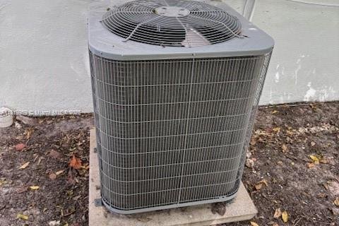 Villa ou maison à vendre à Coral Gables, Floride: 3 chambres, 108.32 m2 № 1958655 - photo 3