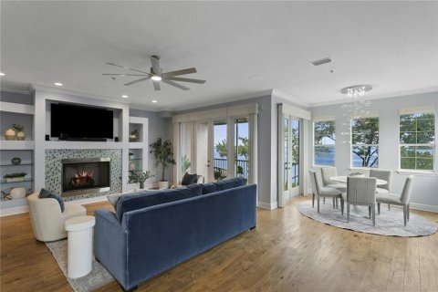 Touwnhouse à vendre à Dunedin, Floride: 4 chambres, 263.1 m2 № 2399470 - photo 19