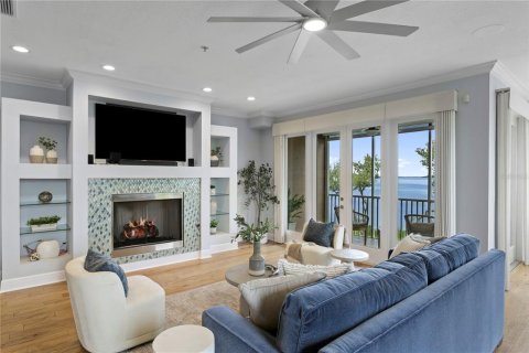 Touwnhouse à vendre à Dunedin, Floride: 4 chambres, 263.1 m2 № 2399470 - photo 17