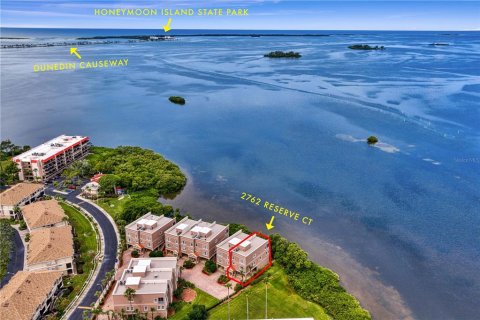 Touwnhouse à vendre à Dunedin, Floride: 4 chambres, 263.1 m2 № 2399470 - photo 4