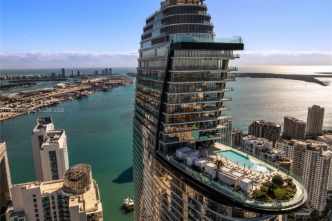 Condo in Miami, Florida, 1 bedroom  № 2026815 - photo 29