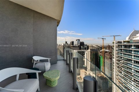 Condo in Miami, Florida, 1 bedroom  № 2026815 - photo 23