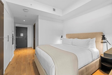 Купить кондоминиум в Майами, Флорида 39.95м2, № 1811360 - фото 11