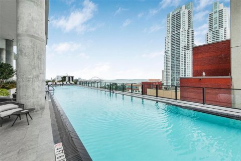 Купить кондоминиум в Майами, Флорида 39.95м2, № 1811360 - фото 18